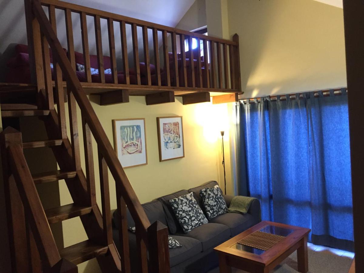 Apartamentos Turisticos San Juan De La Pena Santa Cruz de la Serós Eksteriør bilde